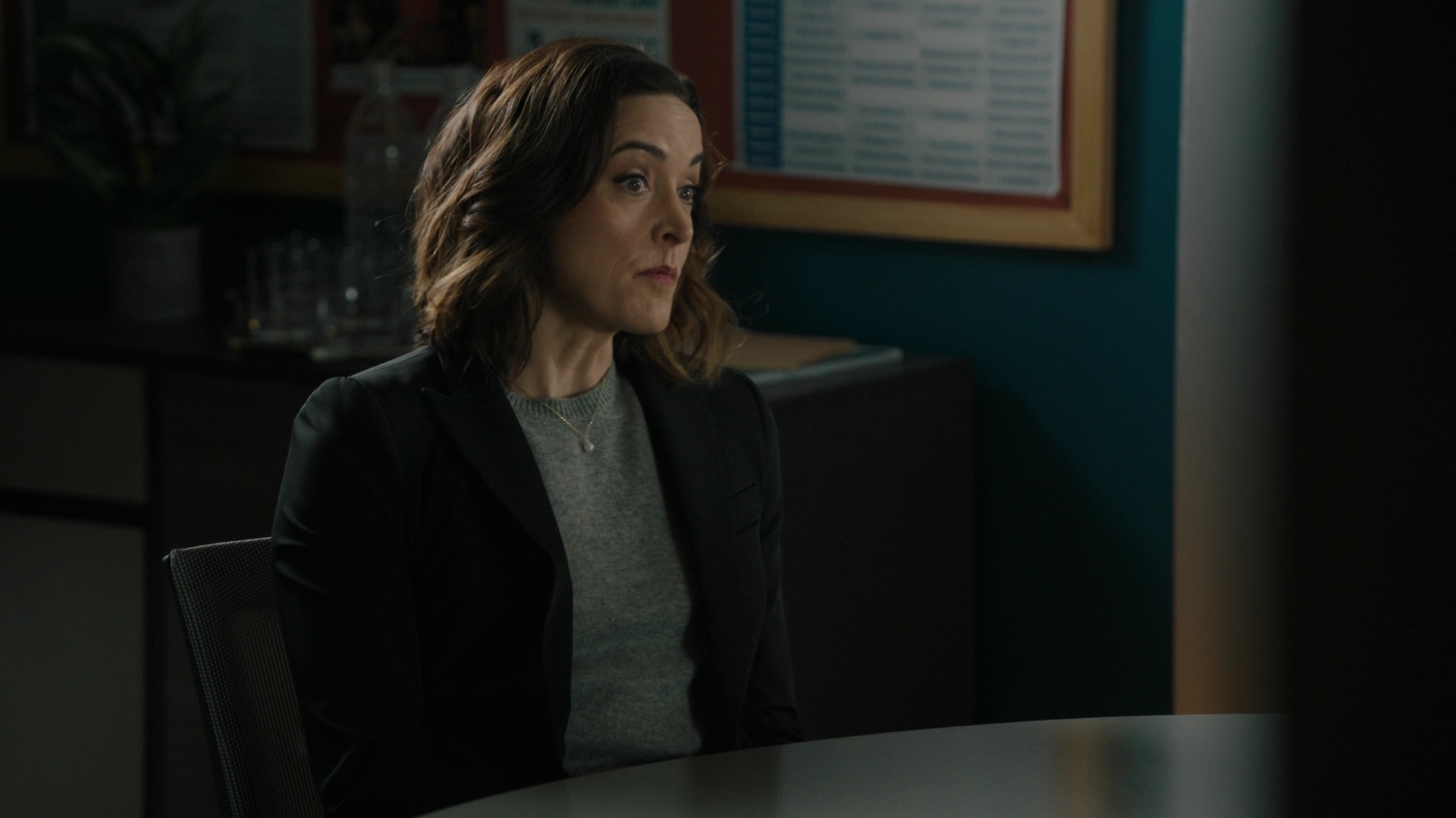 Charmed-Online-dot-nl_Charmed3x07WitchWayOut1459.jpg