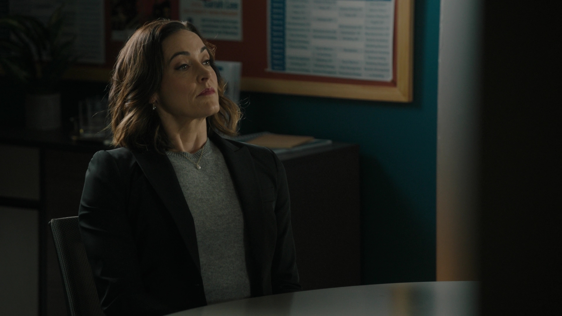 Charmed-Online-dot-nl_Charmed3x07WitchWayOut1492.jpg