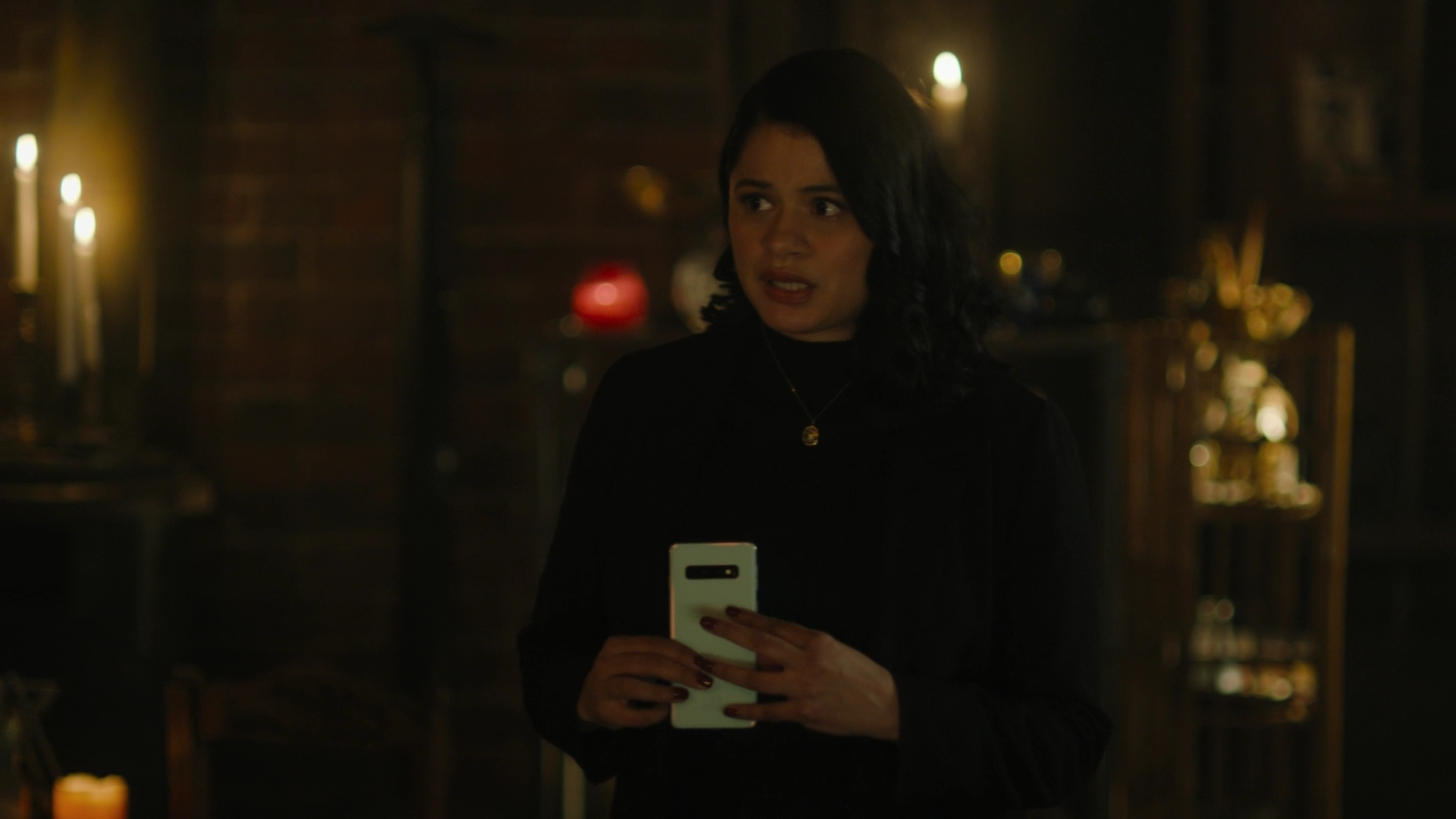 Charmed-Online-dot-nl_Charmed3x07WitchWayOut1640.jpg