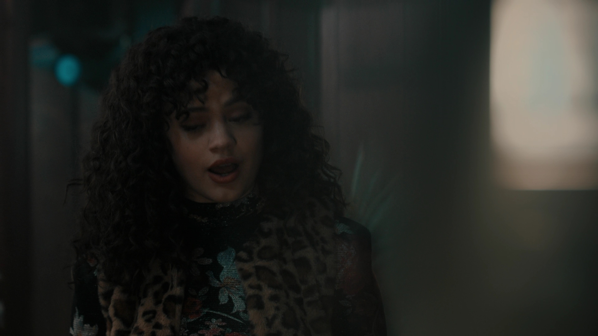 Charmed-Online-dot-nl_Charmed3x07WitchWayOut1736.jpg