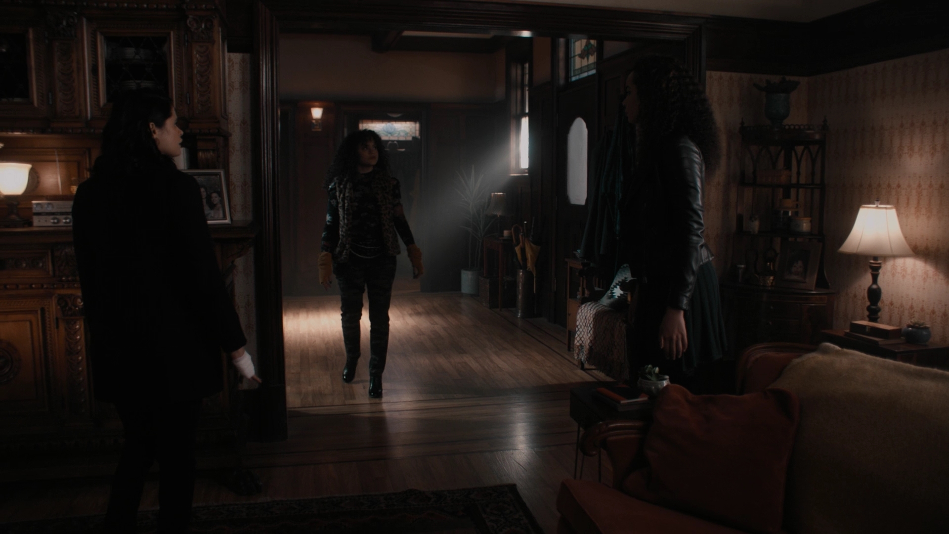 Charmed-Online-dot-nl_Charmed3x07WitchWayOut1848.jpg