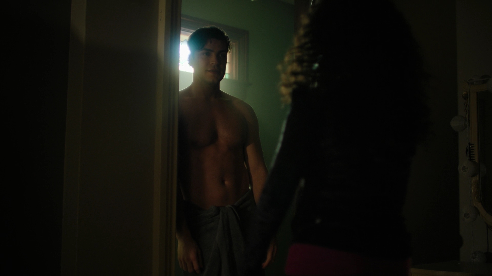 Charmed-Online-dot-nl_Charmed3x07WitchWayOut2330.jpg