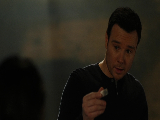 Charmed-Online-dot-nl_Charmed3x08OTheTangledWeb0137.jpg