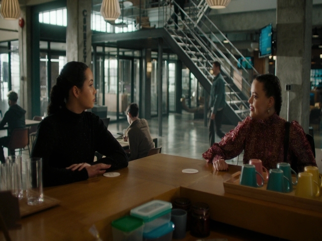 Charmed-Online-dot-nl_Charmed3x08OTheTangledWeb0453.jpg