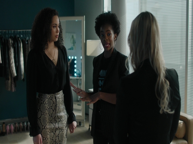 Charmed-Online-dot-nl_Charmed3x08OTheTangledWeb1098.jpg