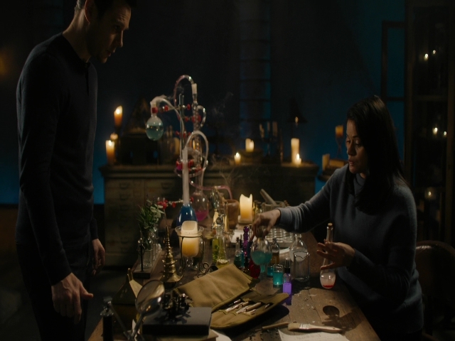 Charmed-Online-dot-nl_Charmed3x08OTheTangledWeb1196.jpg