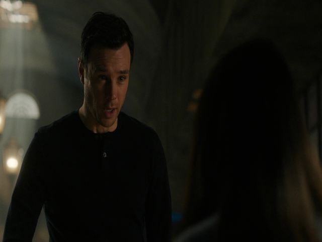 Charmed-Online-dot-nl_Charmed3x08OTheTangledWeb1206.jpg