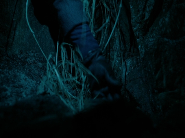 Charmed-Online-dot-nl_Charmed3x08OTheTangledWeb2114.jpg