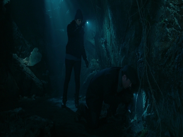 Charmed-Online-dot-nl_Charmed3x08OTheTangledWeb2116.jpg