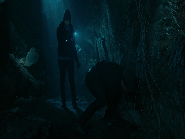 Charmed-Online-dot-nl_Charmed3x08OTheTangledWeb2127.jpg