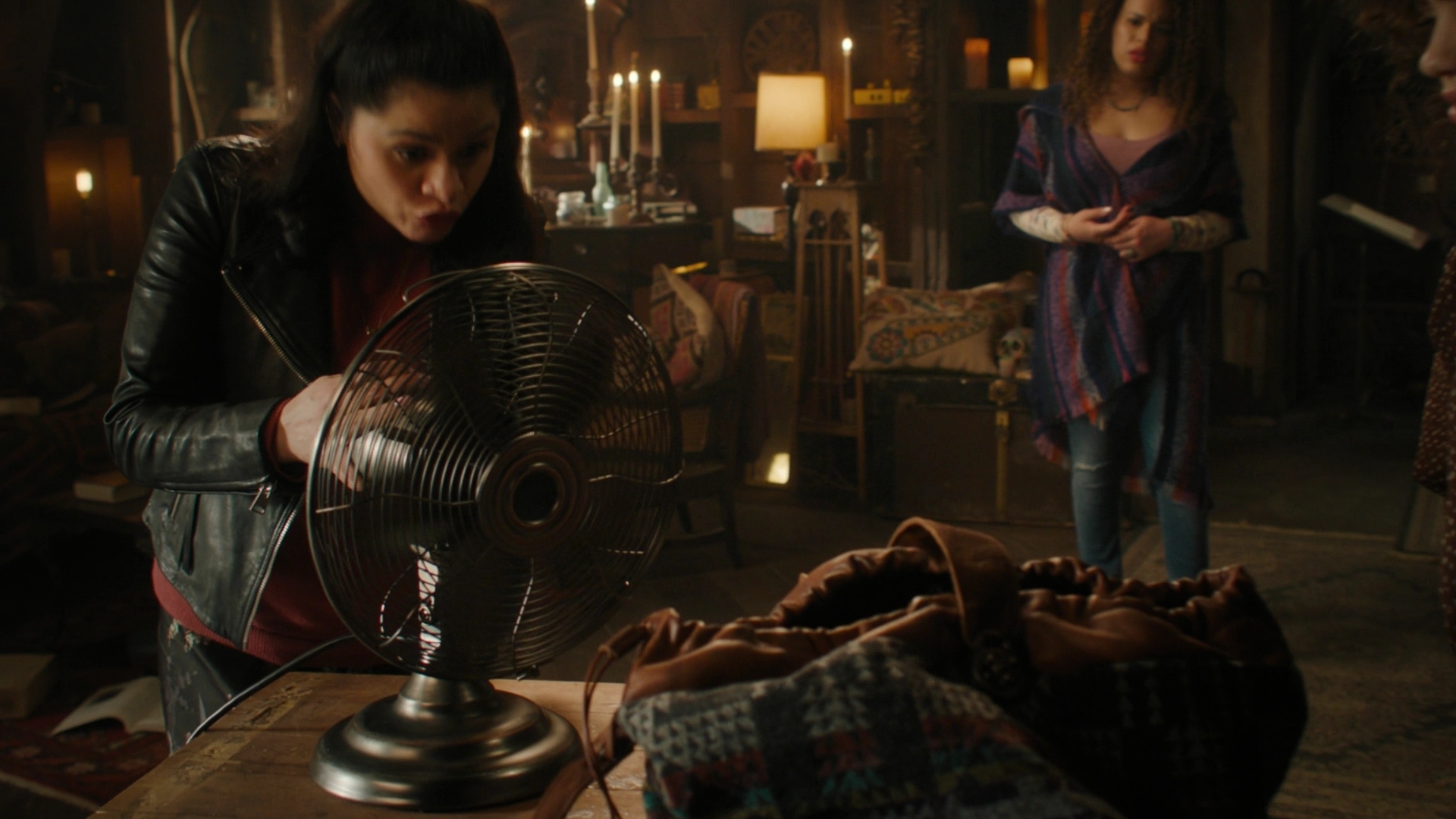 Charmed-Online-dot-nl_Charmed3x09NoHabloBrujeria1109.jpg