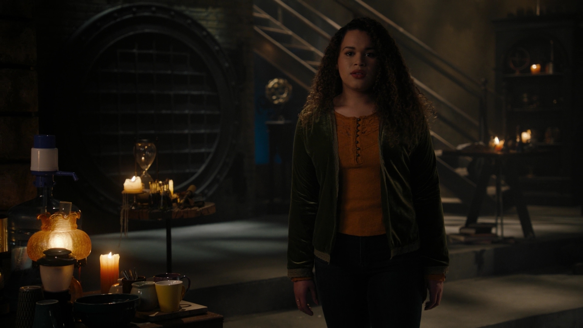 Charmed-Online-dot-nl_Charmed3x10BrujaHa0978.jpg