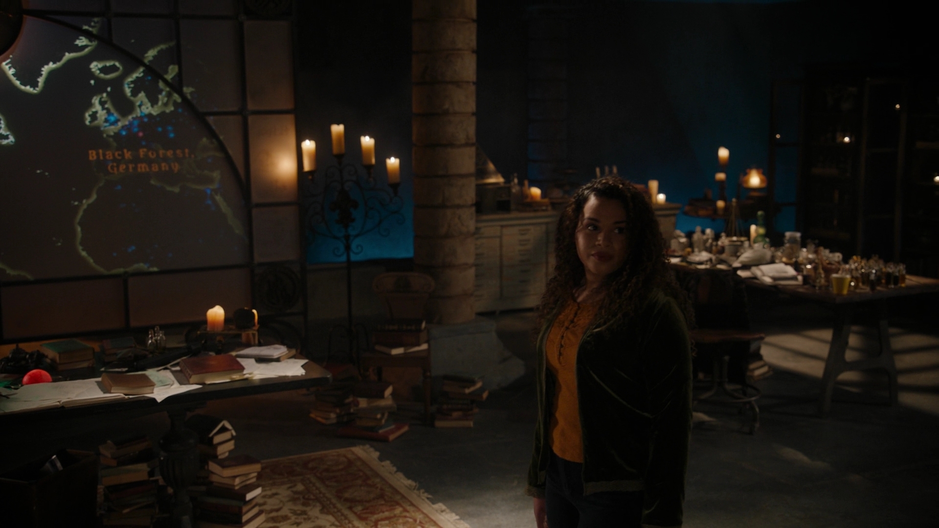 Charmed-Online-dot-nl_Charmed3x10BrujaHa1065.jpg Charmed-Online-dot-nl_Charmed3x10BrujaHa1065.jpg