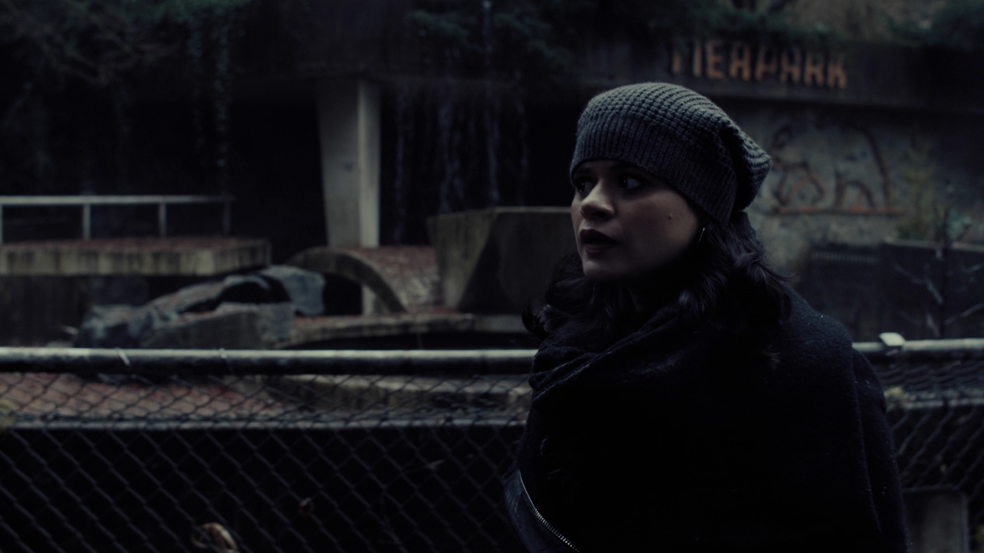 Charmed-Online-dot-nl_Charmed3x10BrujaHa1120.jpg Charmed-Online-dot-nl_Charmed3x10BrujaHa1120.jpg