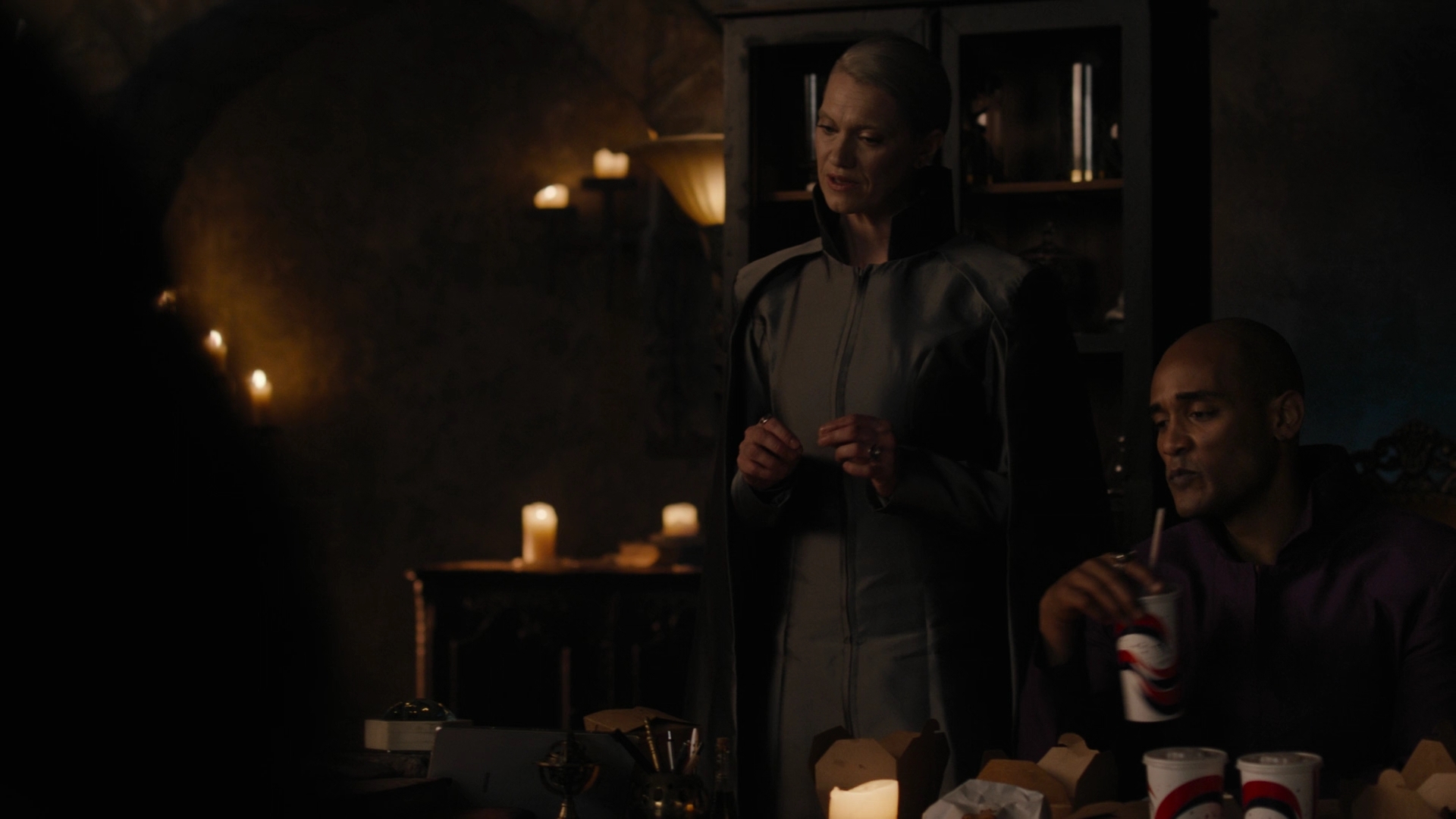 Charmed-Online-dot-nl_Charmed3x10BrujaHa2020.jpg