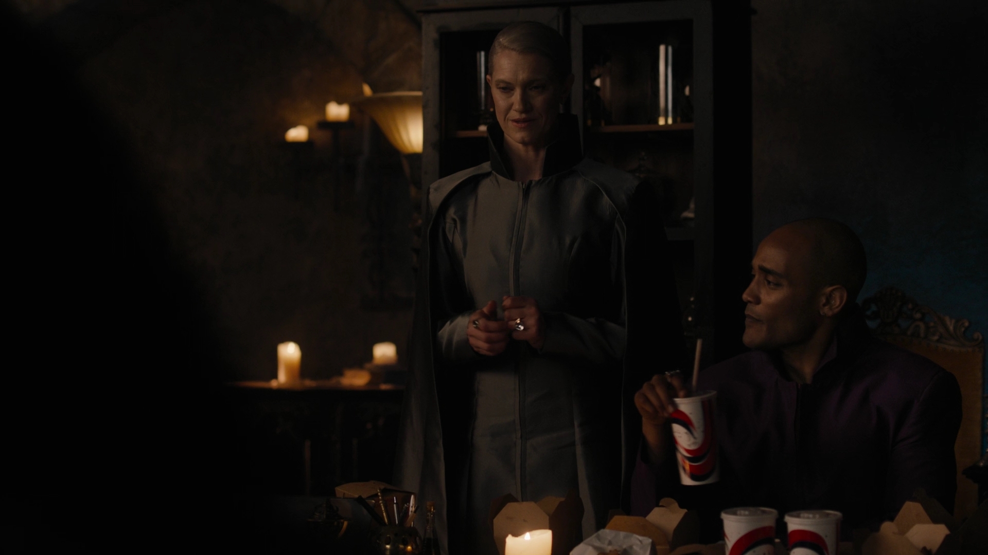 Charmed-Online-dot-nl_Charmed3x10BrujaHa2022.jpg
