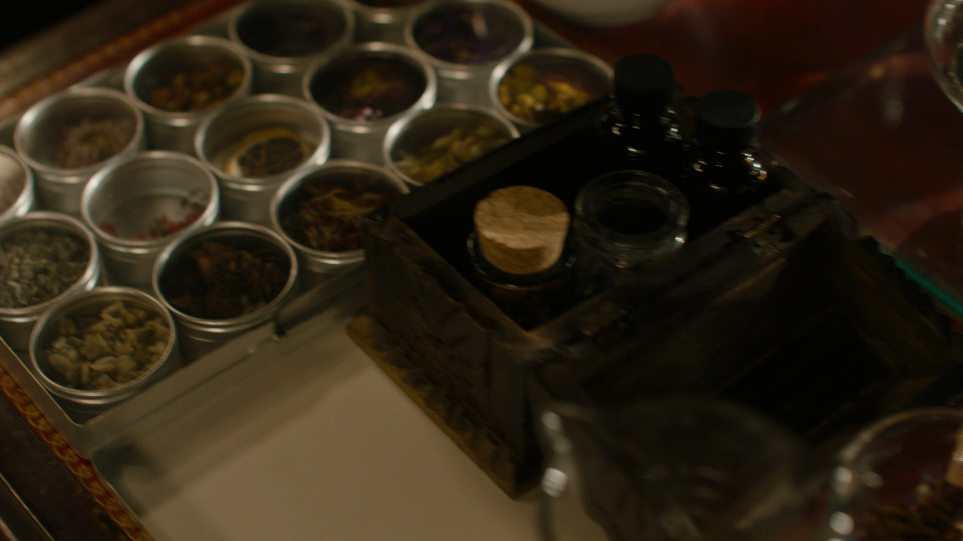 Charmed-Online-dot-nl_Charmed3x12SpectralHealing0049.jpg