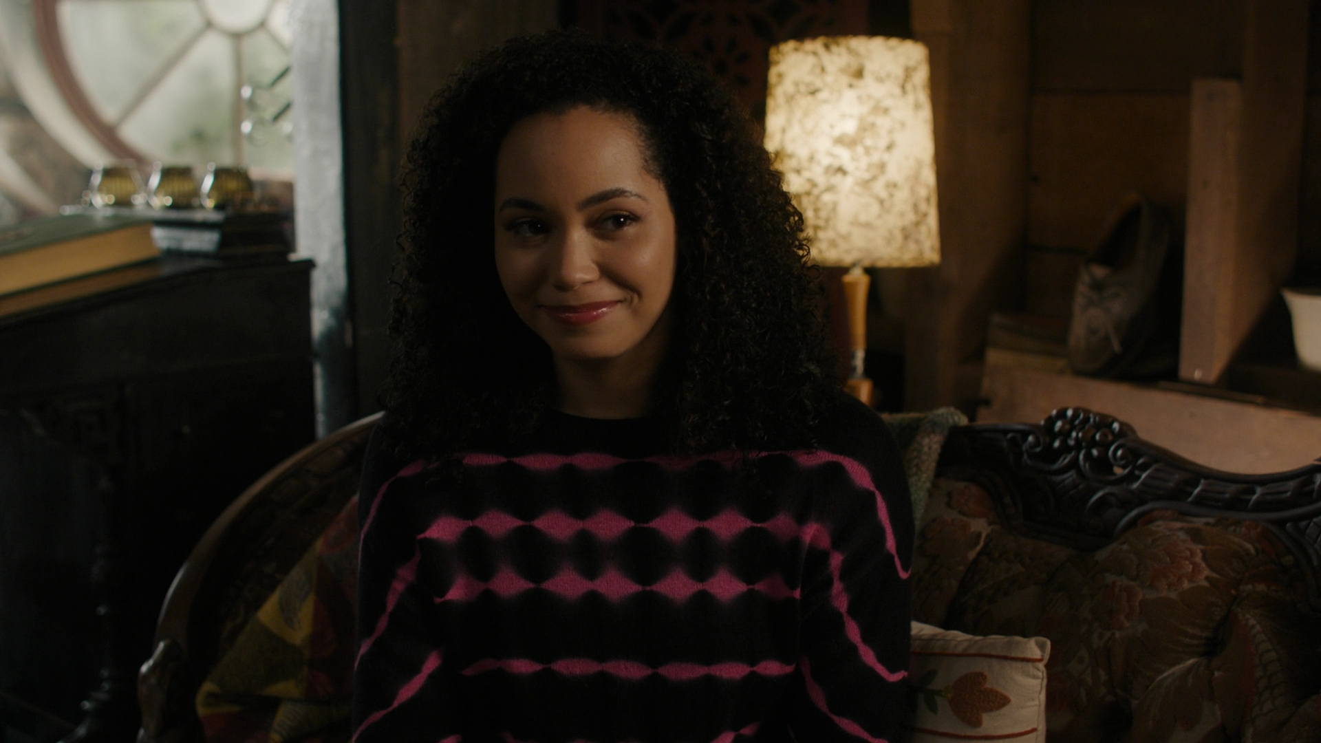 Charmed-Online-dot-nl_Charmed3x12SpectralHealing0529.jpg