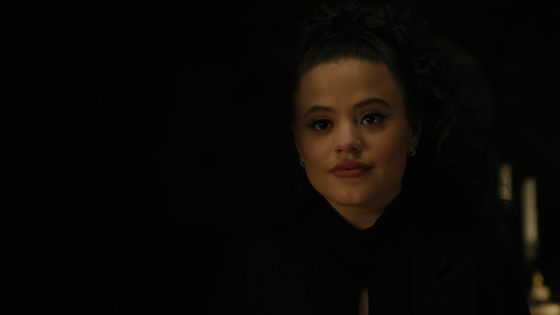 Charmed-Online-dot-nl_Charmed3x12SpectralHealing0618.jpg