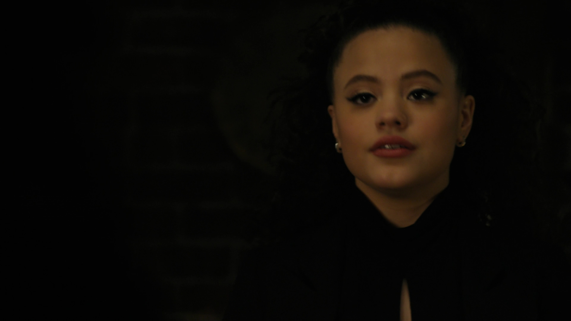 Charmed-Online-dot-nl_Charmed3x12SpectralHealing0628.jpg