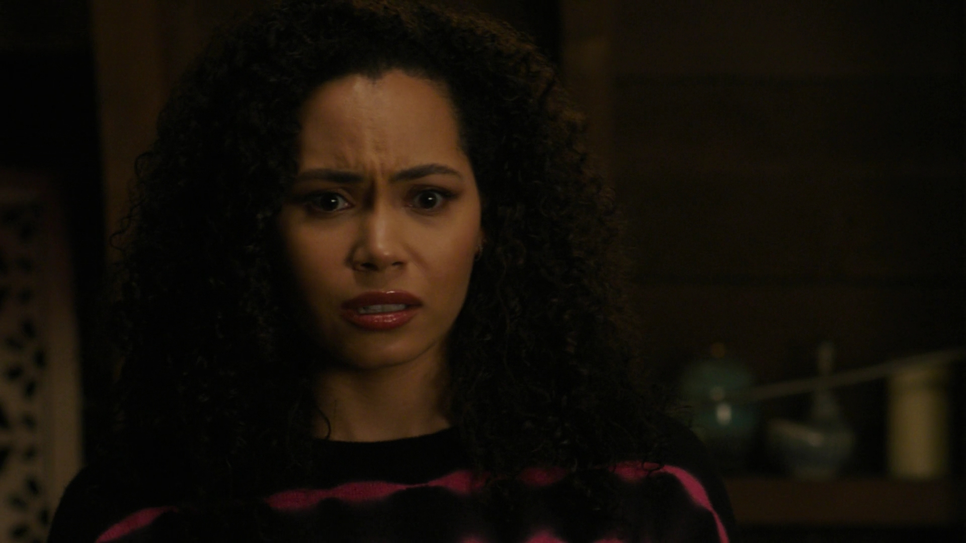 Charmed-Online-dot-nl_Charmed3x12SpectralHealing0661.jpg
