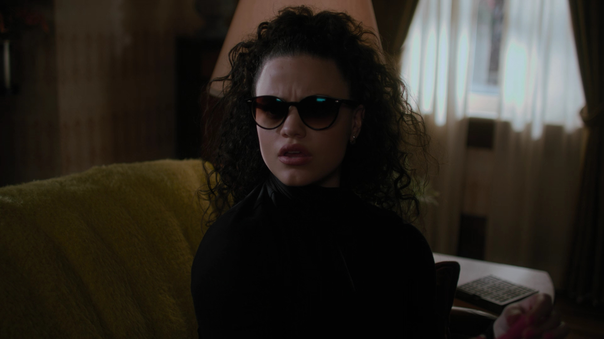 Charmed-Online-dot-nl_Charmed3x12SpectralHealing0719.jpg