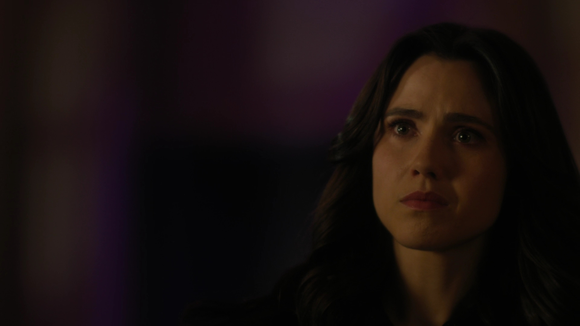 Charmed-Online-dot-nl_Charmed3x12SpectralHealing1072.jpg