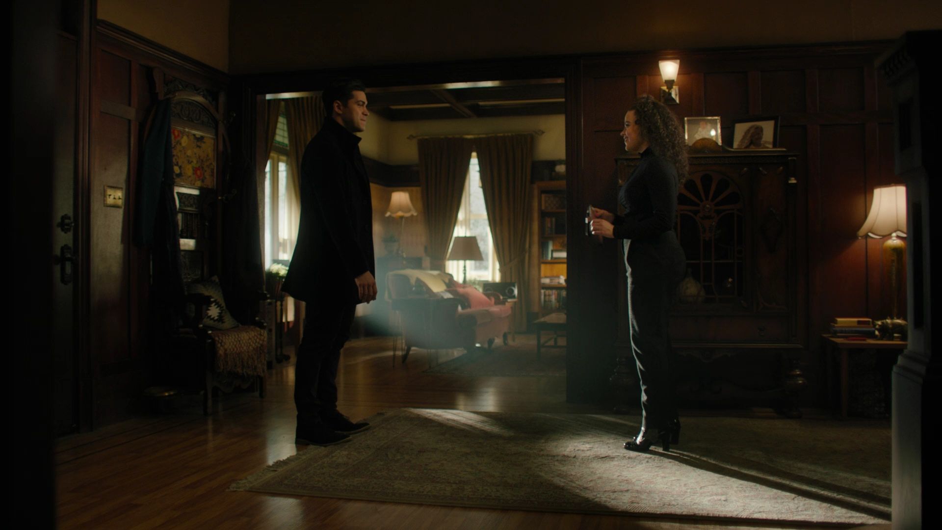 Charmed-Online-dot-nl_Charmed3x12SpectralHealing1164.jpg