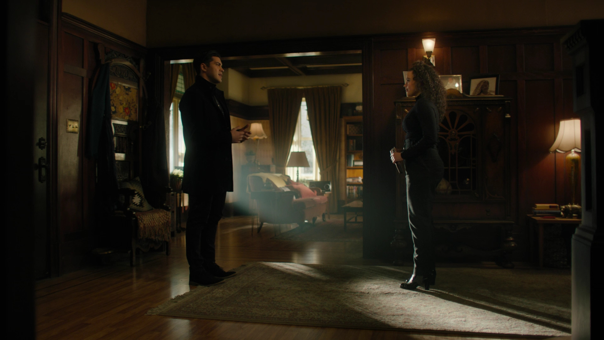 Charmed-Online-dot-nl_Charmed3x12SpectralHealing1166.jpg
