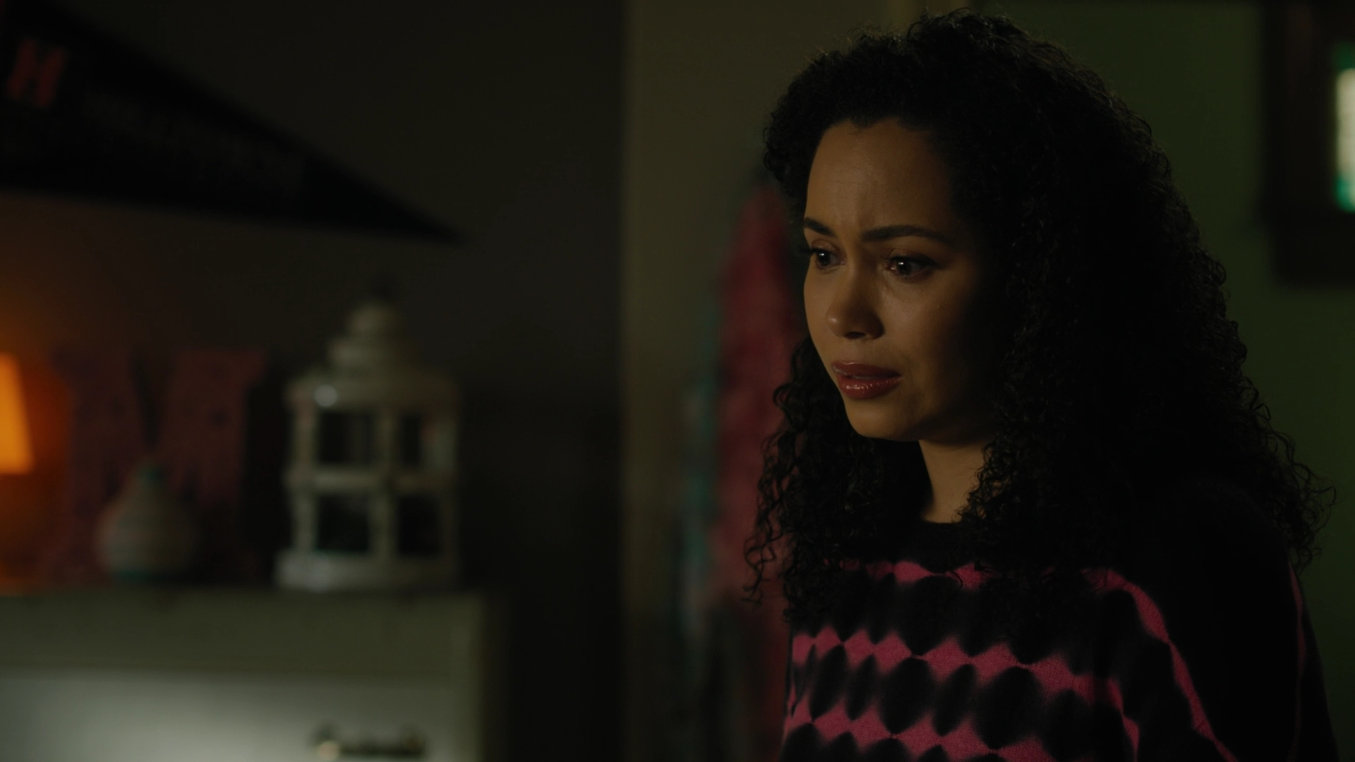 Charmed-Online-dot-nl_Charmed3x12SpectralHealing1490.jpg