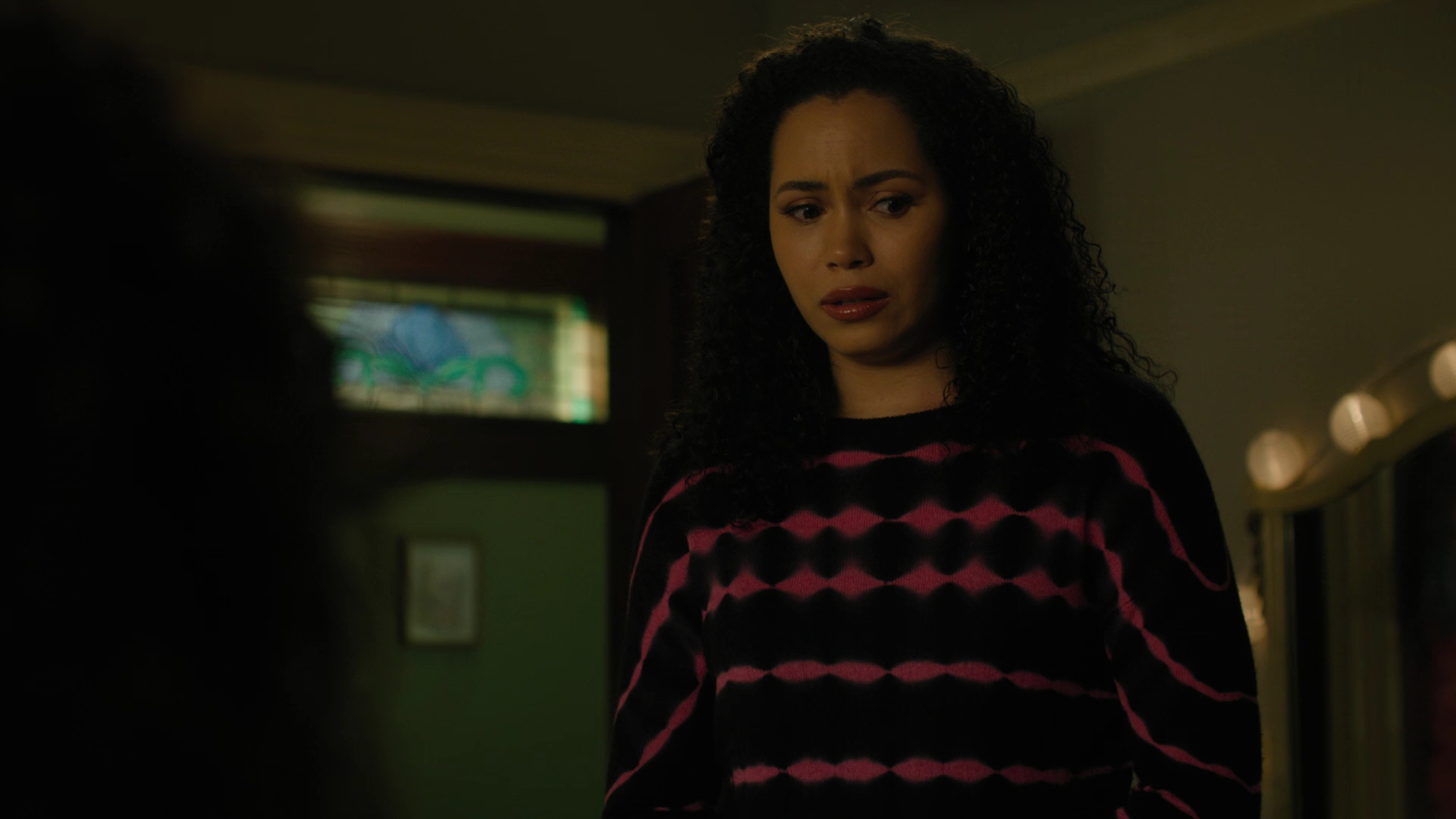 Charmed-Online-dot-nl_Charmed3x12SpectralHealing1505.jpg