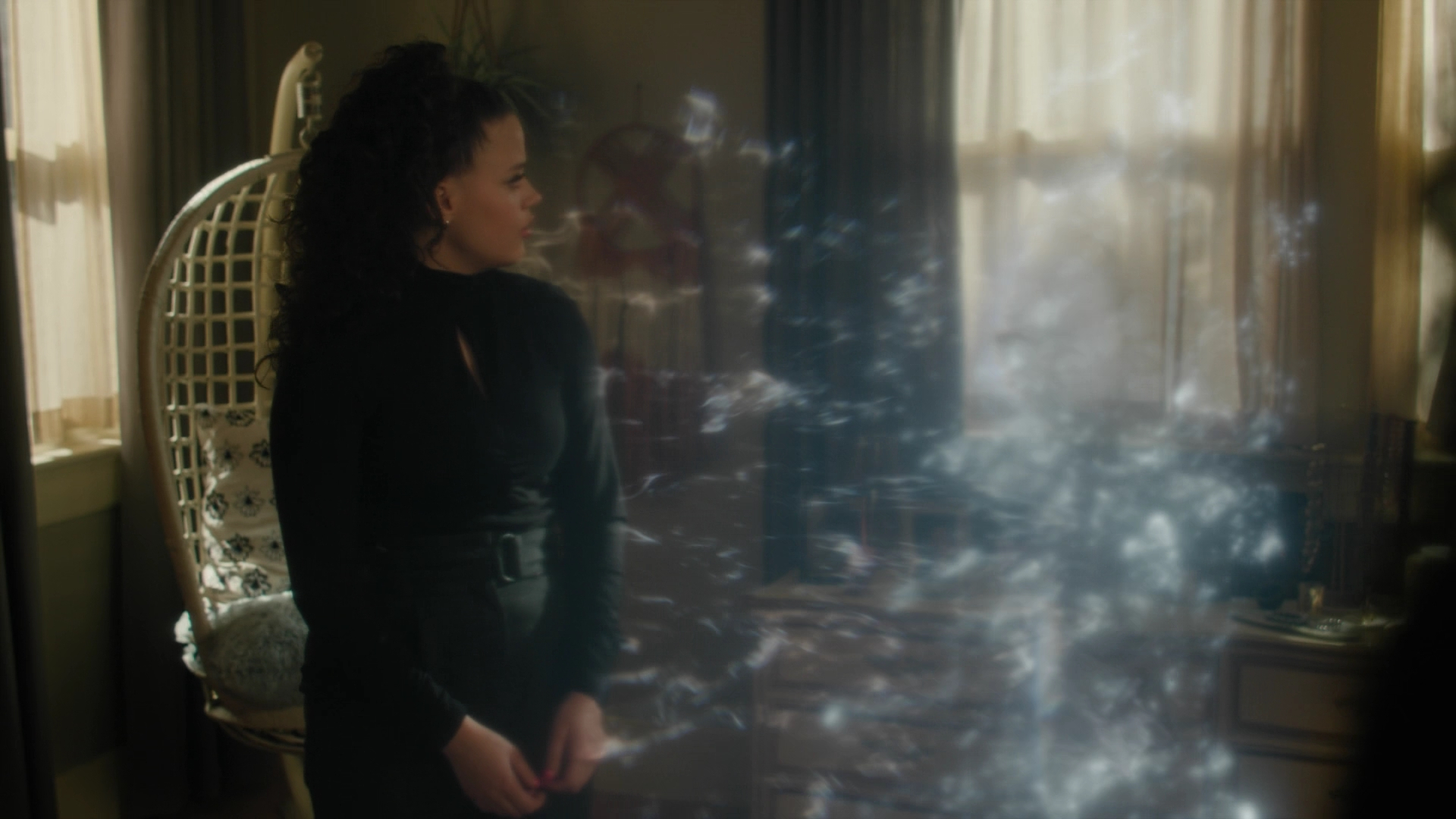 Charmed-Online-dot-nl_Charmed3x12SpectralHealing1559.jpg