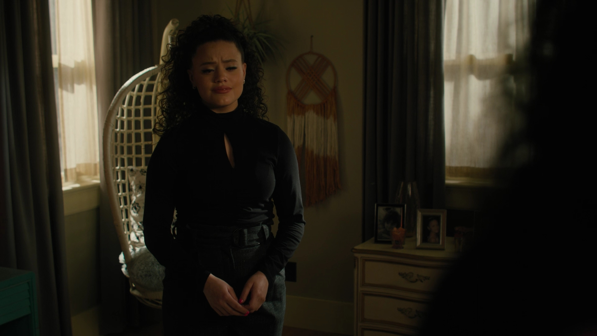 Charmed-Online-dot-nl_Charmed3x12SpectralHealing1576.jpg