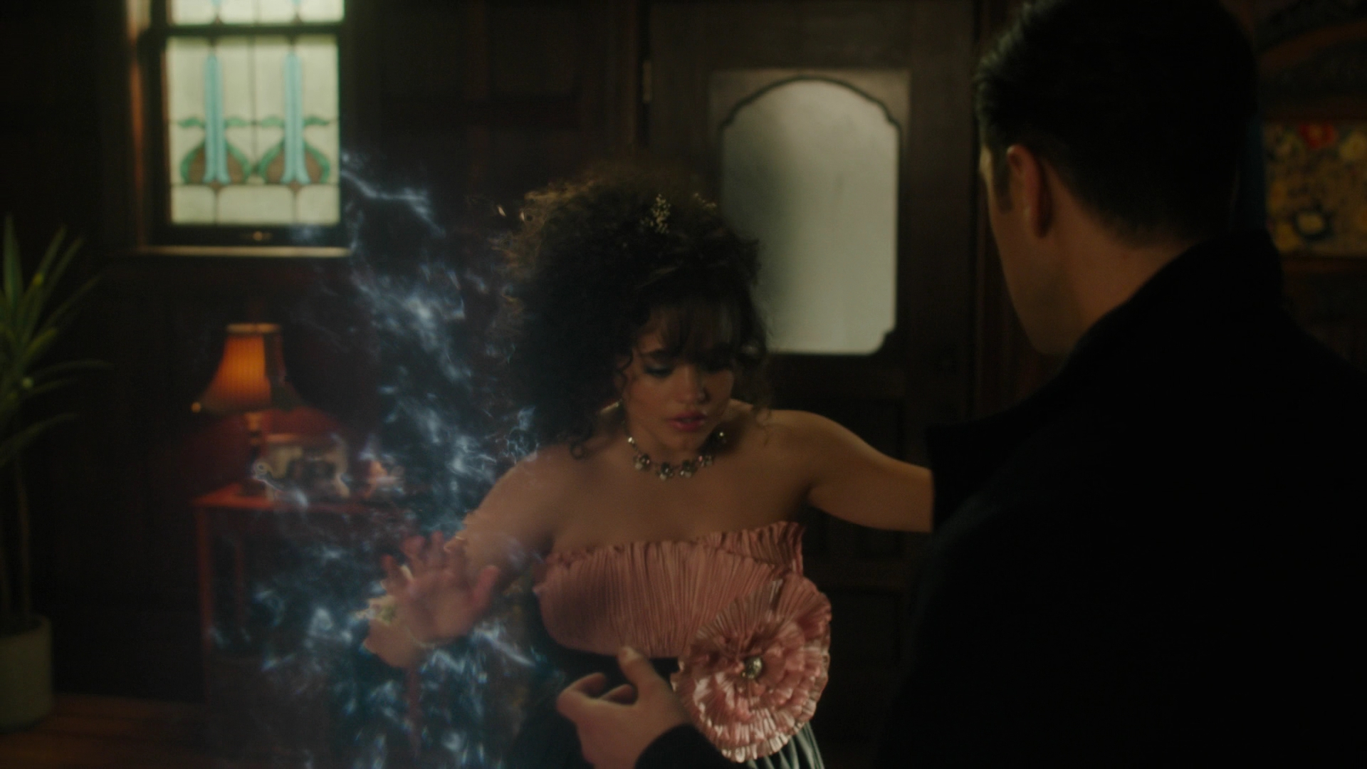 Charmed-Online-dot-nl_Charmed3x12SpectralHealing1727.jpg
