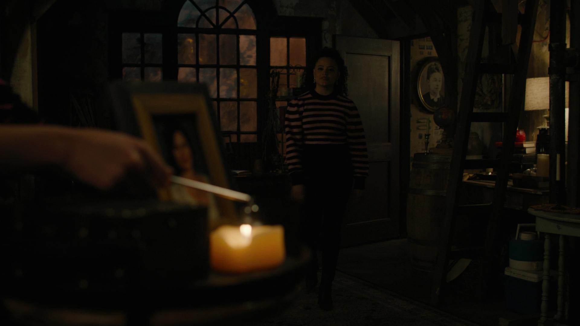 Charmed-Online-dot-nl_Charmed3x12SpectralHealing1759.jpg