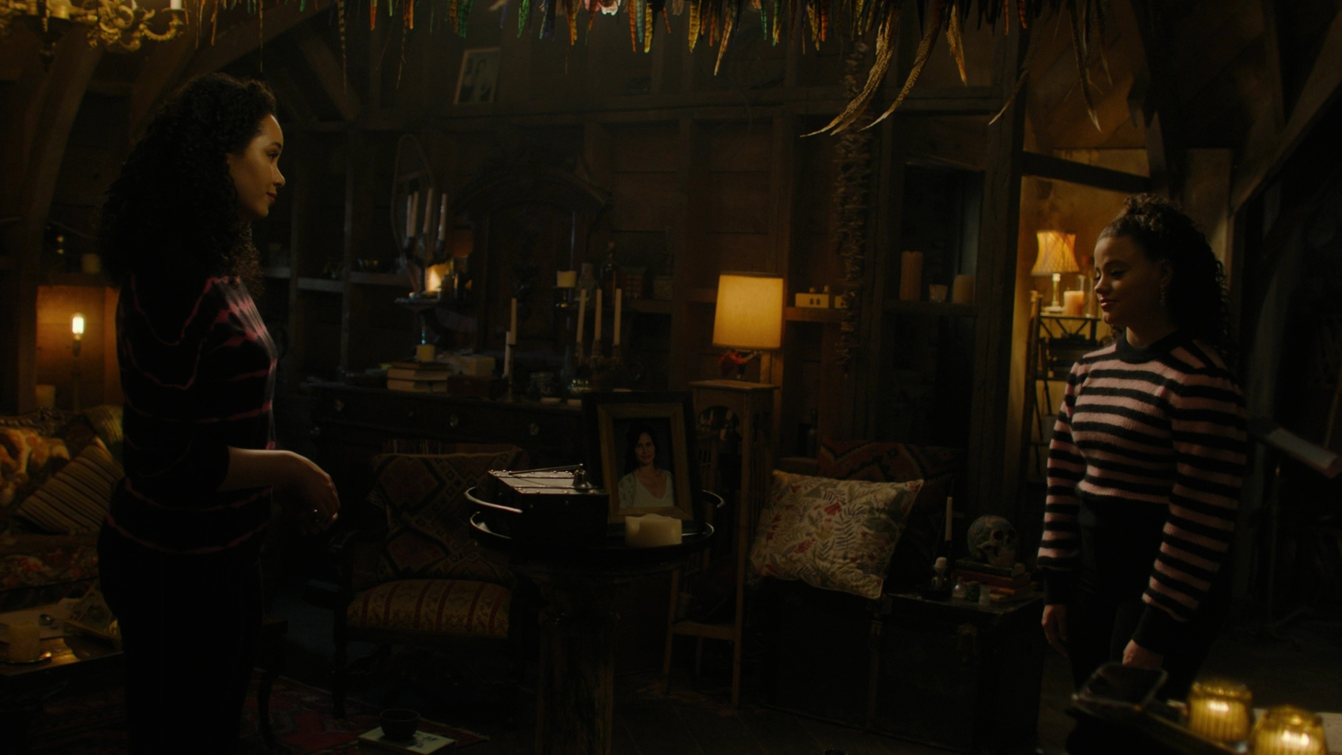 Charmed-Online-dot-nl_Charmed3x12SpectralHealing1784.jpg