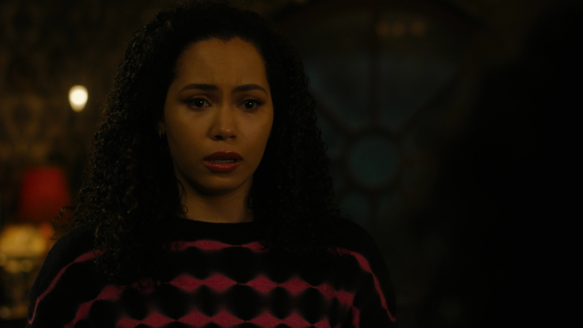 Charmed-Online-dot-nl_Charmed3x12SpectralHealing1811.jpg