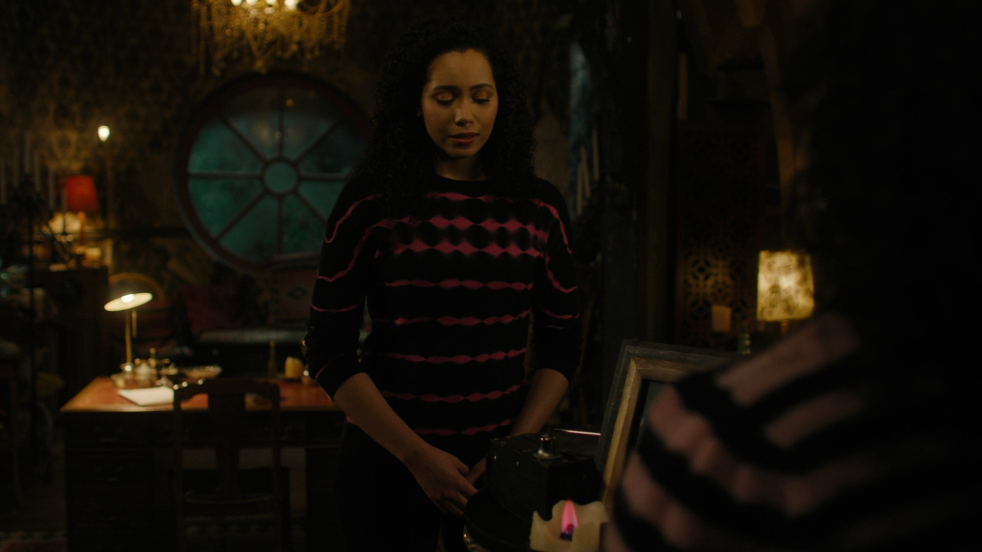 Charmed-Online-dot-nl_Charmed3x12SpectralHealing1871.jpg