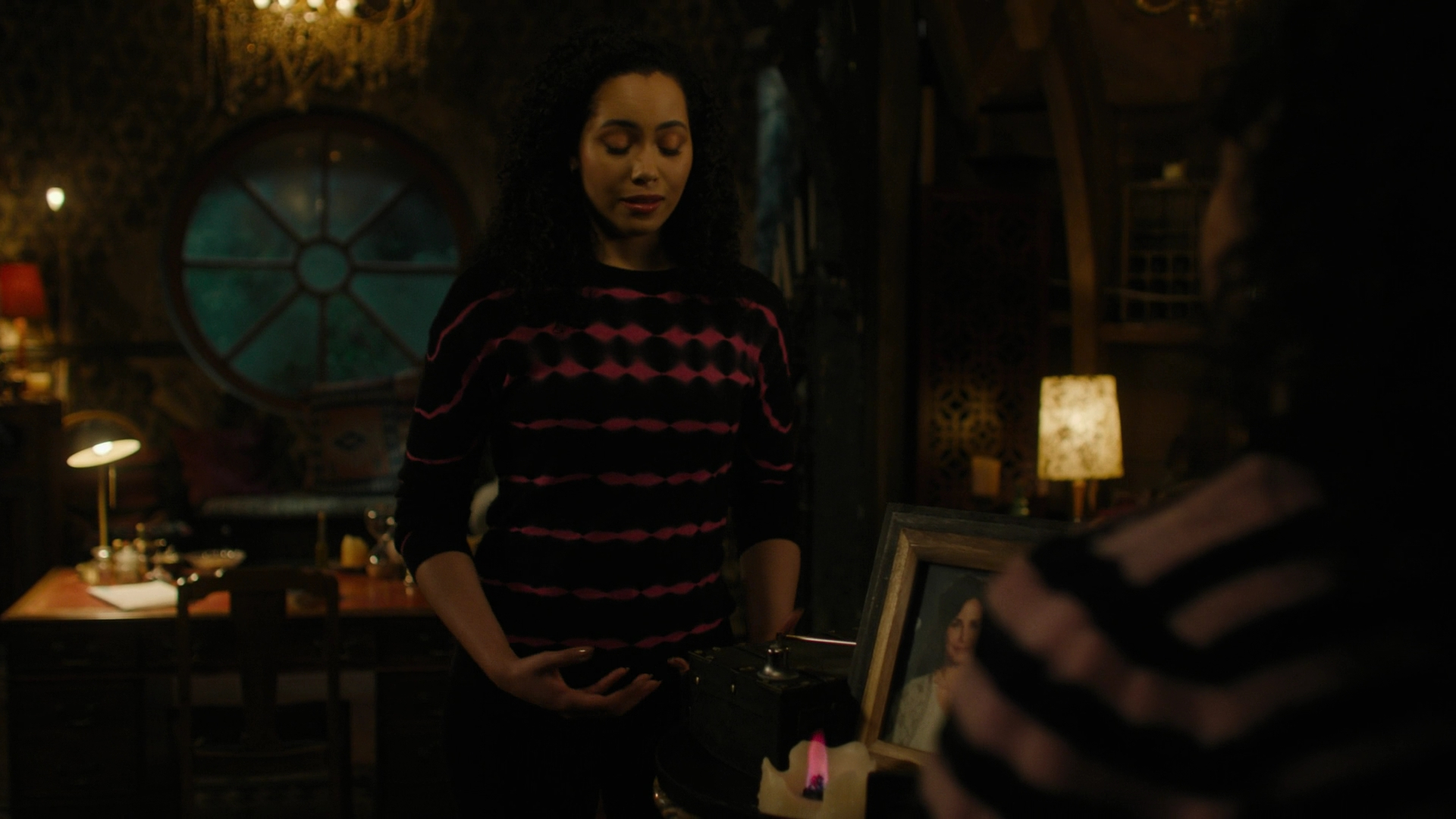 Charmed-Online-dot-nl_Charmed3x12SpectralHealing1872.jpg
