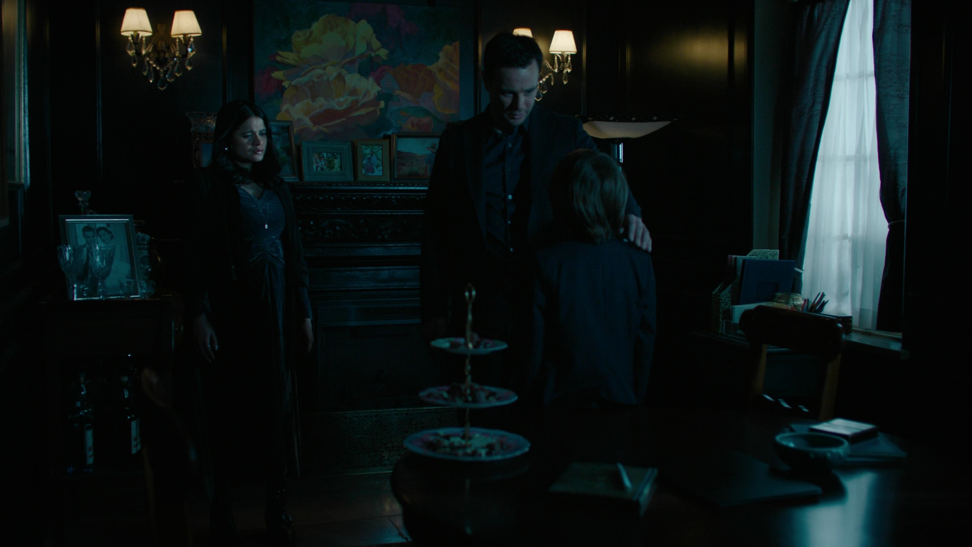 Charmed-Online-dot-nl_Charmed3x12SpectralHealing2031.jpg