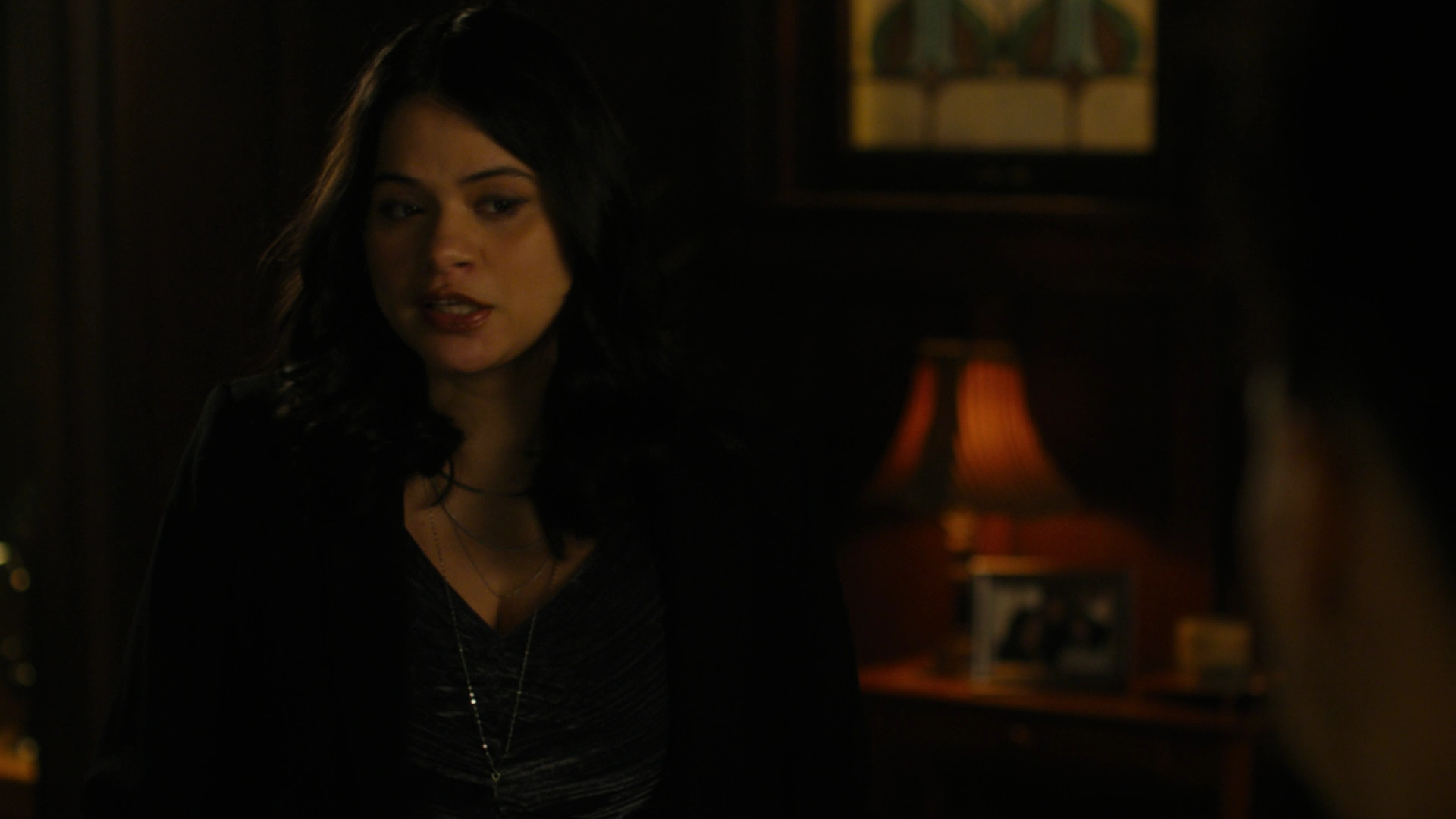 Charmed-Online-dot-nl_Charmed3x12SpectralHealing2285.jpg