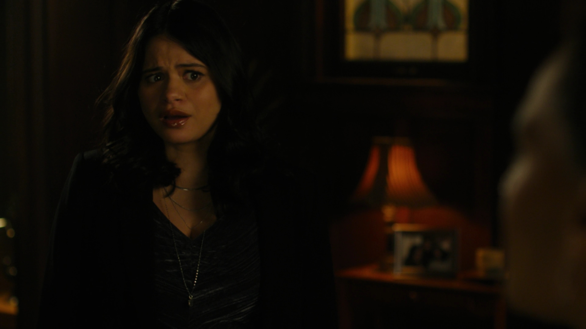 Charmed-Online-dot-nl_Charmed3x12SpectralHealing2292.jpg