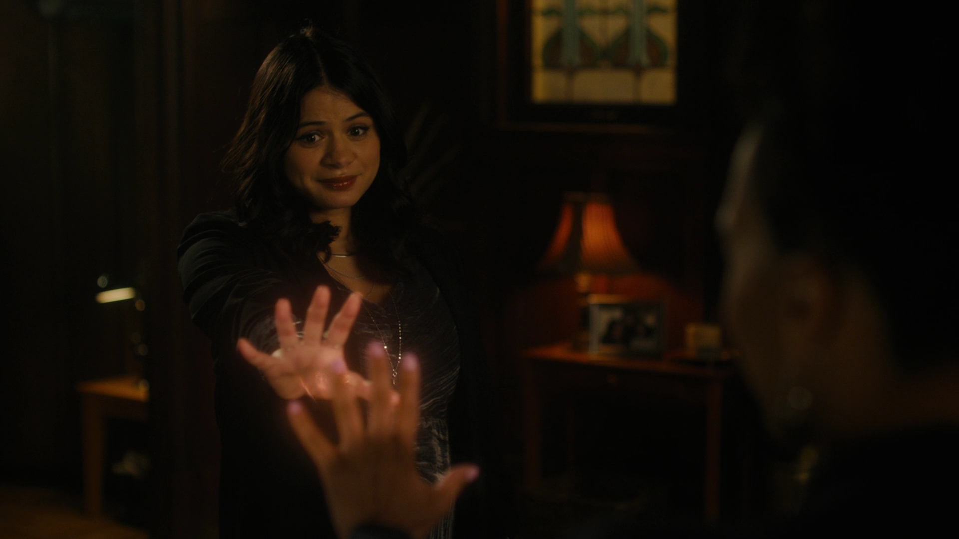 Charmed-Online-dot-nl_Charmed3x12SpectralHealing2323.jpg