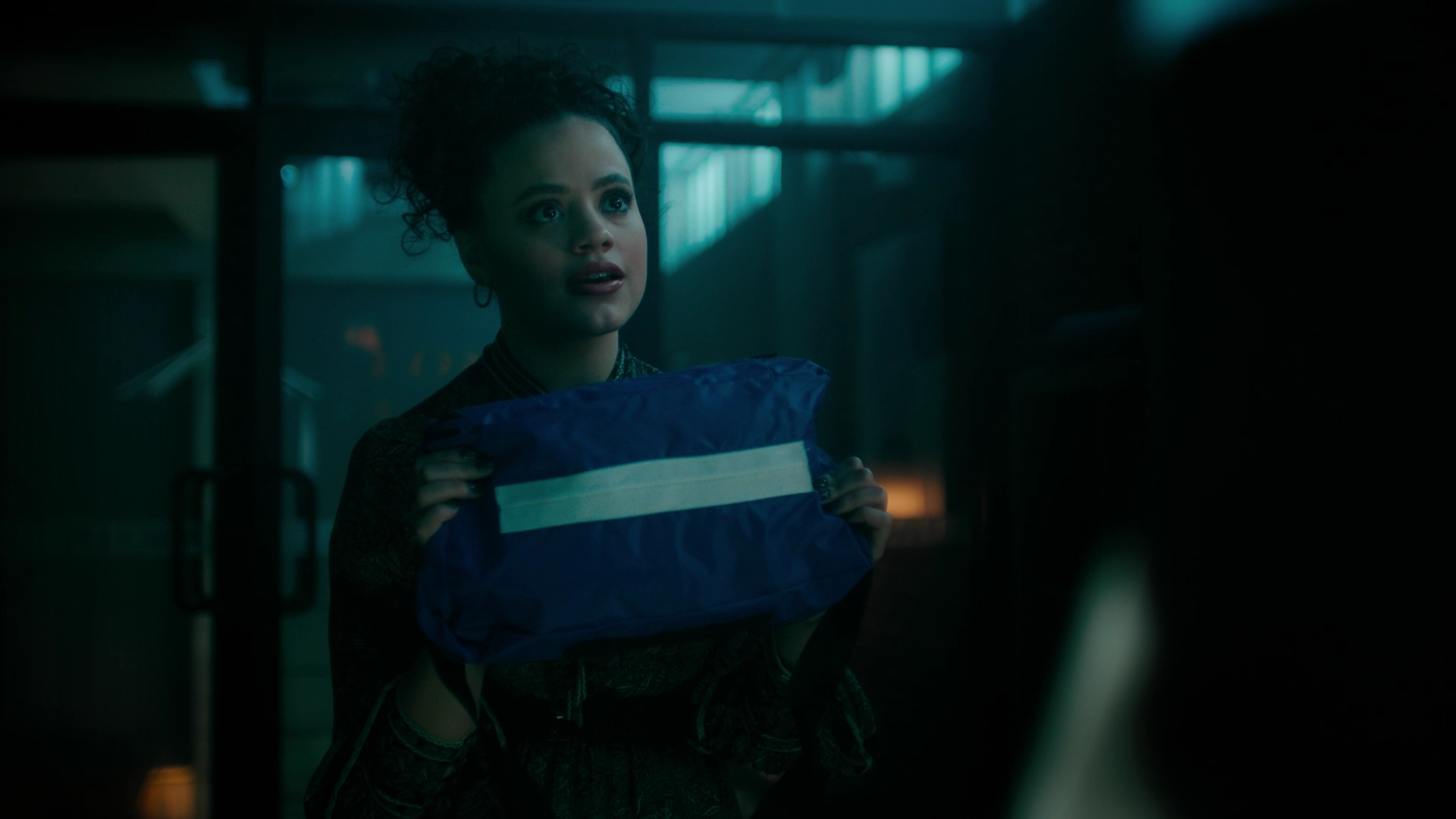 Charmed-Online-dot-nl_Charmed3x13ChaosTheory0544.jpg