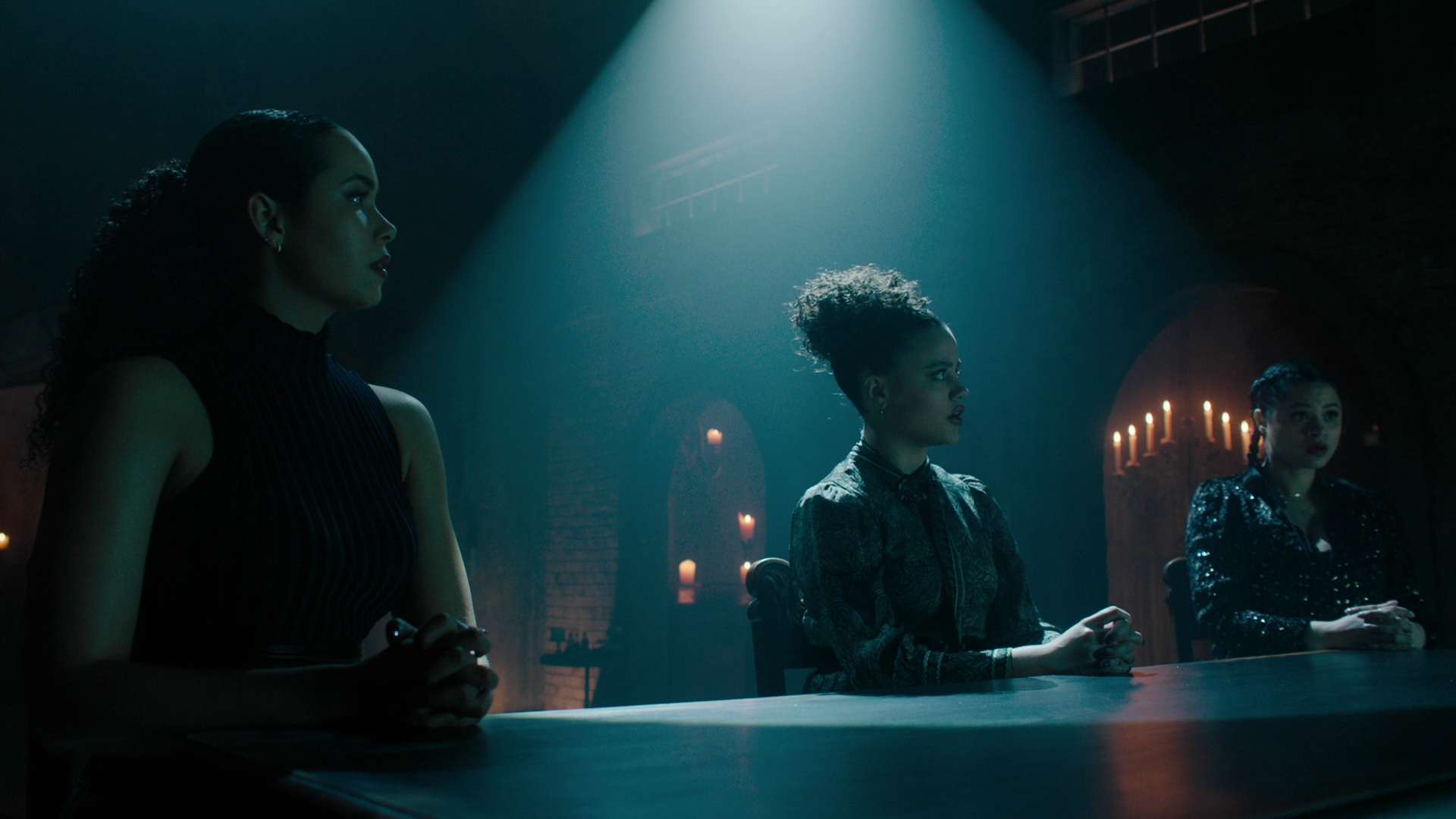 Charmed-Online-dot-nl_Charmed3x13ChaosTheory0924.jpg