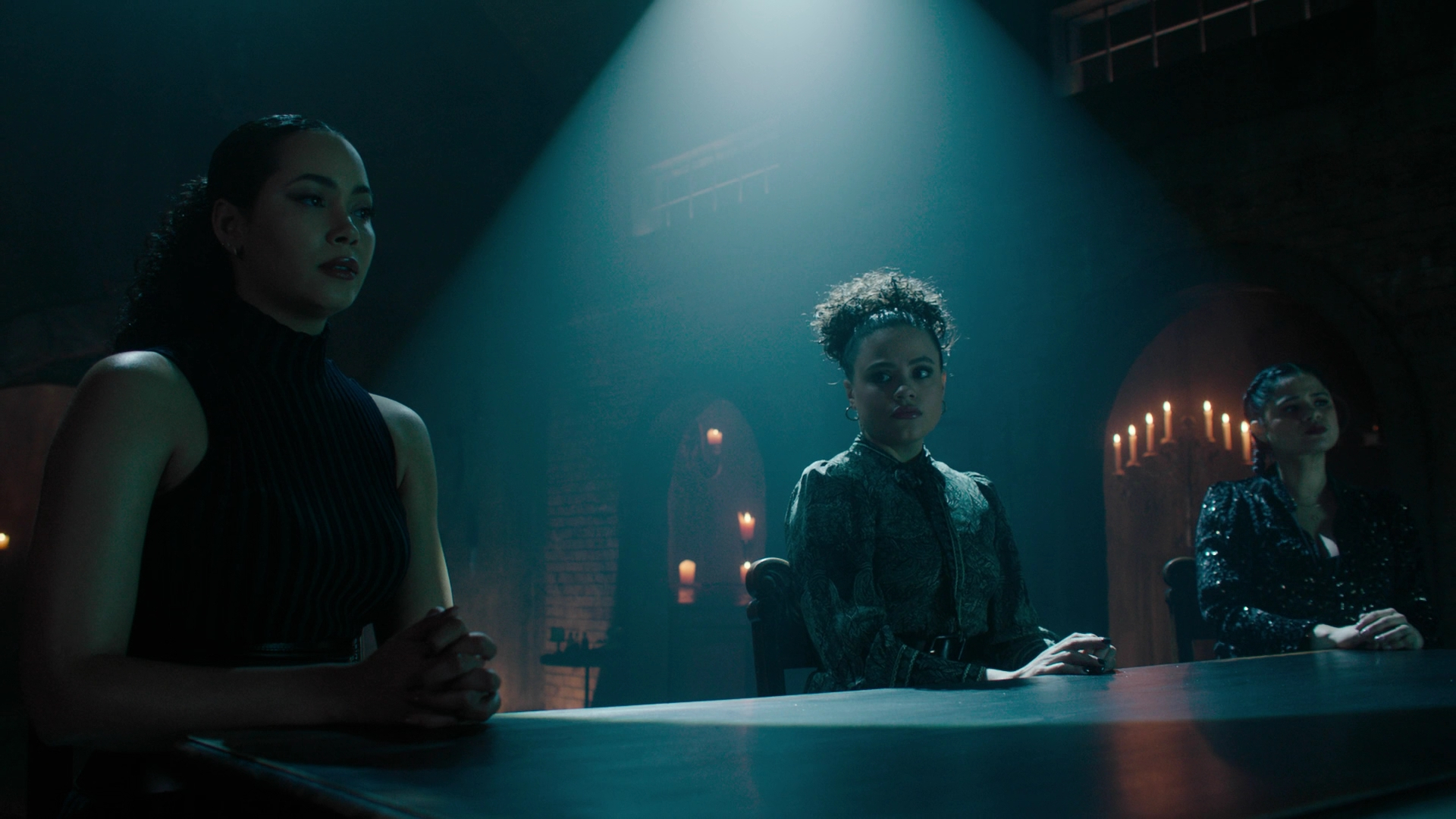 Charmed-Online-dot-nl_Charmed3x13ChaosTheory1001.jpg