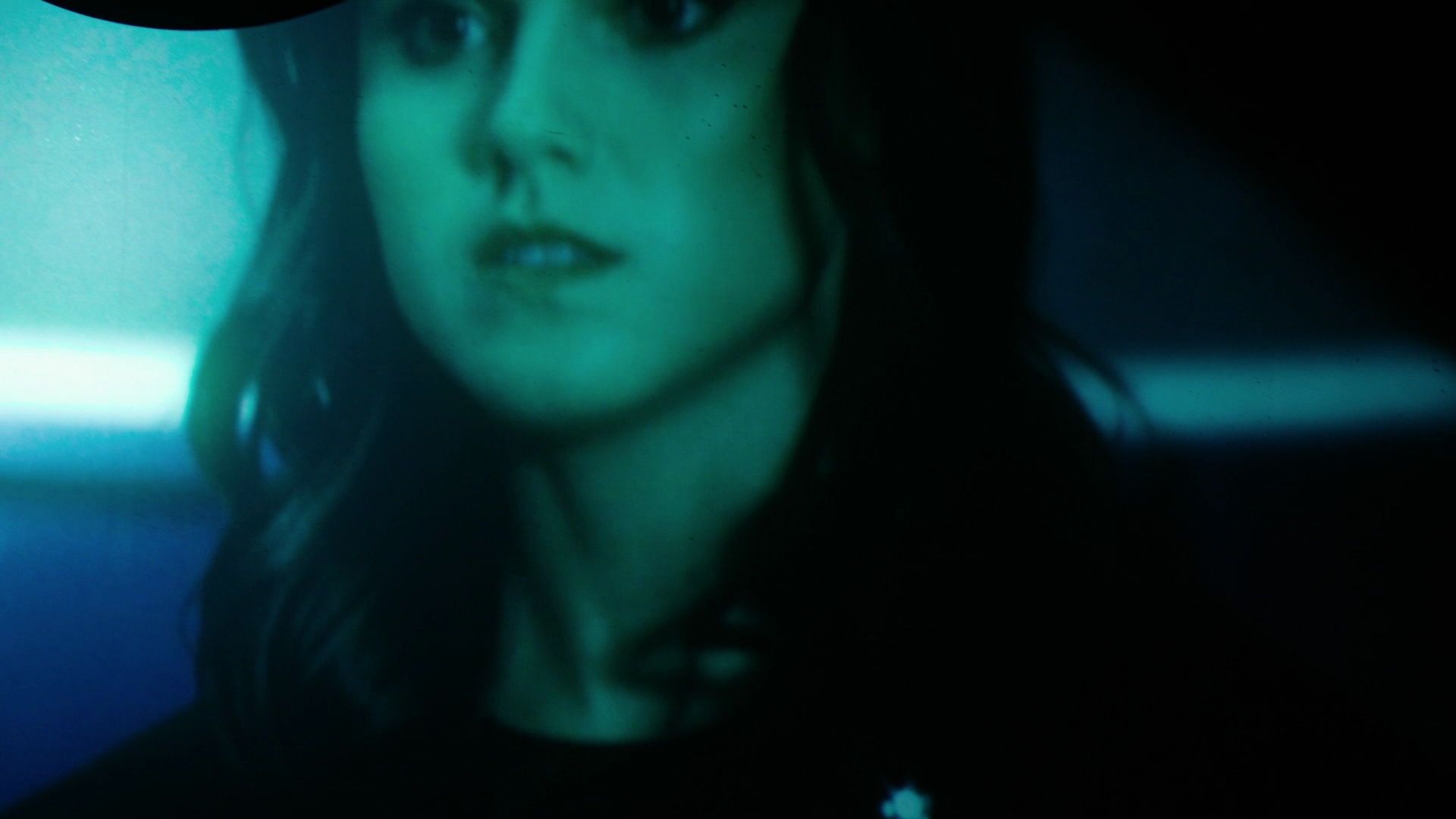 Charmed-Online-dot-nl_Charmed3x13ChaosTheory1043.jpg