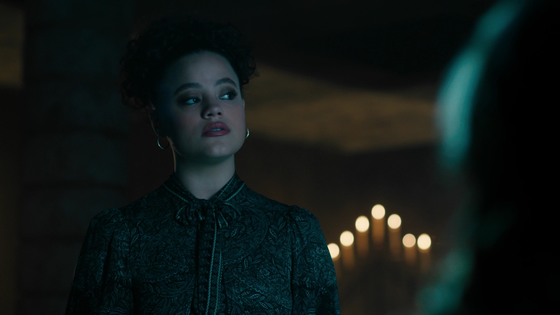 Charmed-Online-dot-nl_Charmed3x13ChaosTheory1347.jpg Charmed-Online-dot-nl_Charmed3x13ChaosTheory1347.jpg