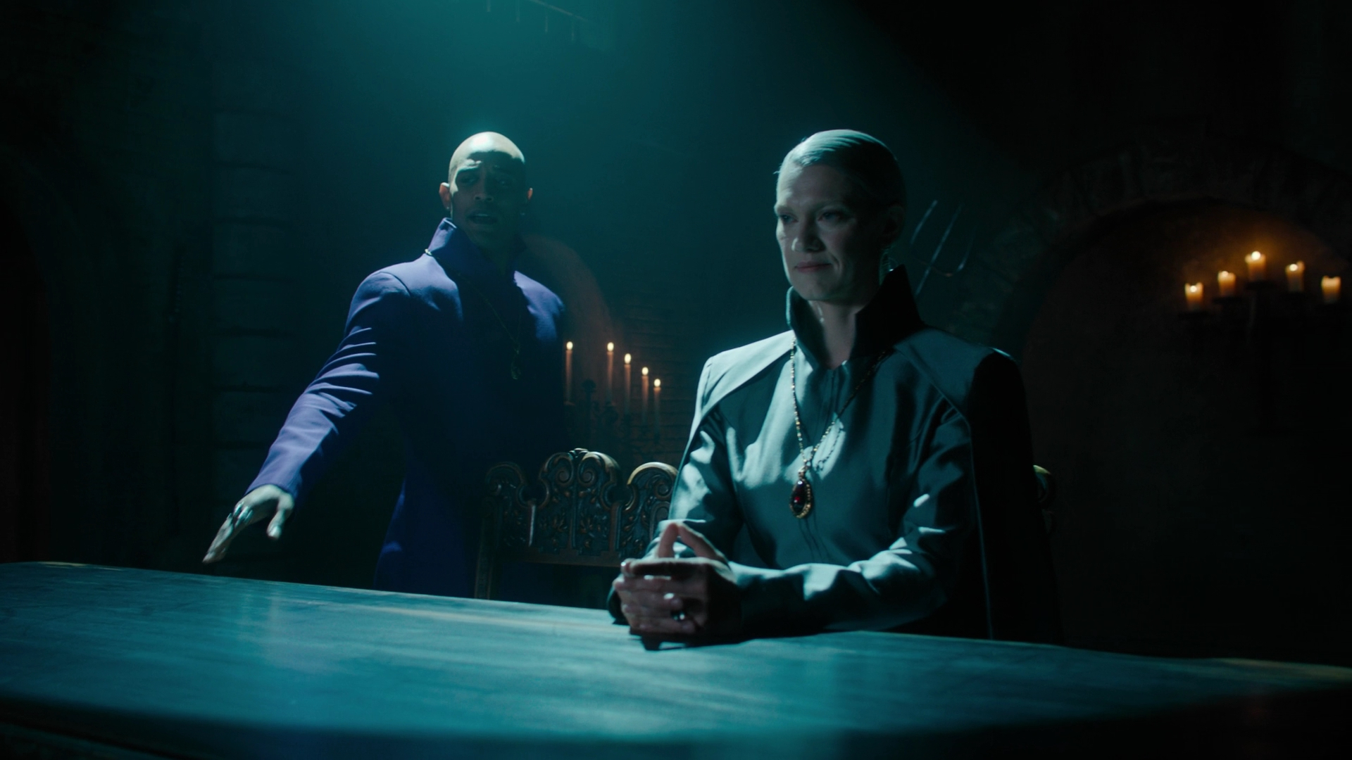 Charmed-Online-dot-nl_Charmed3x13ChaosTheory1364.jpg Charmed-Online-dot-nl_Charmed3x13ChaosTheory1364.jpg