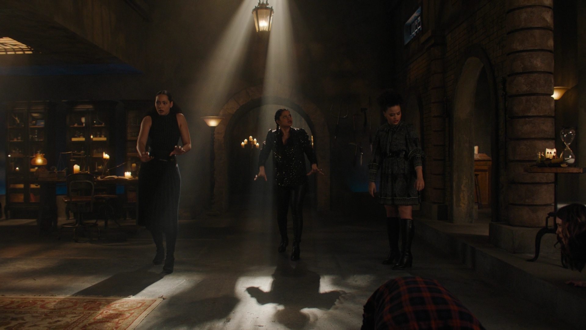 Charmed-Online-dot-nl_Charmed3x13ChaosTheory2140.jpg